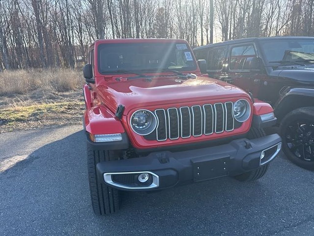 Used 2025 Jeep Wrangler 4xe Sahara SUV