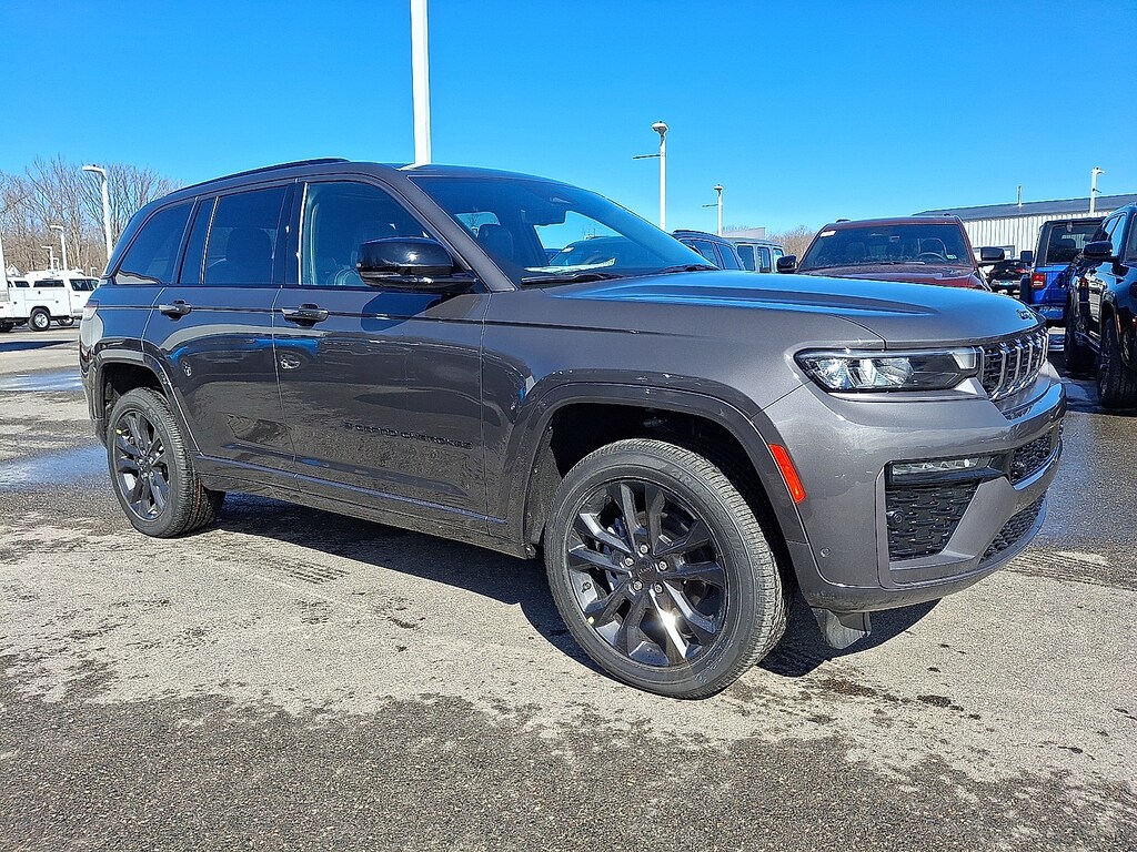 New 2026 Jeep Grand Cherokee Limited Reserve 4x4 Sport Utility