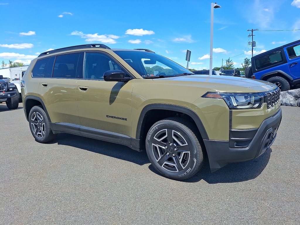 New 2026 Jeep Cherokee Laredo Sport Utility
