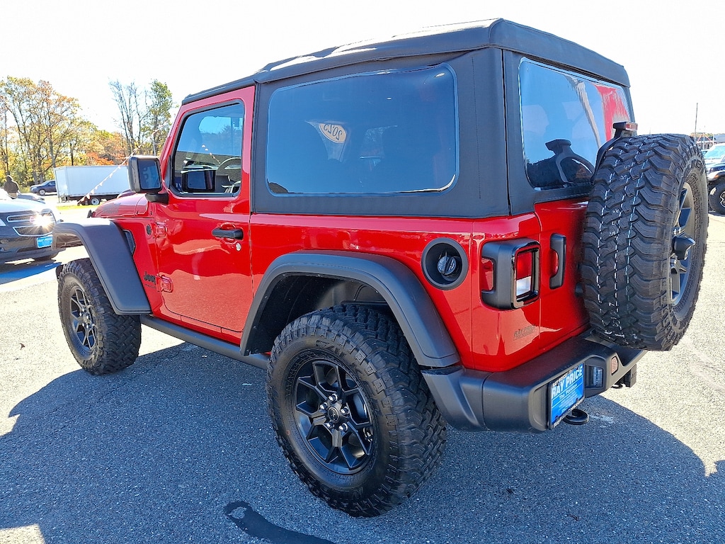 Used 2025 Jeep Wrangler Sport SUV