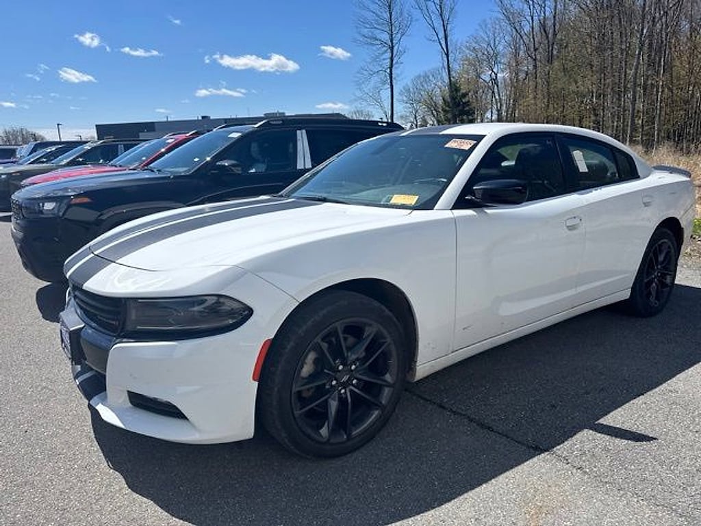 Used 2022 Dodge Charger SXT Sedan