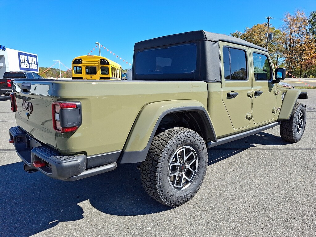 New 2025 Jeep Gladiator Rubicon Pickup