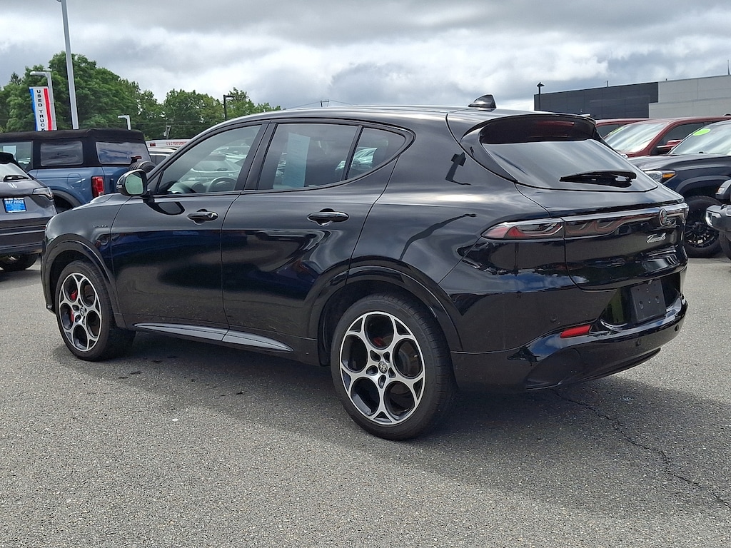 Used 2025 Alfa Romeo Tonale Base SUV