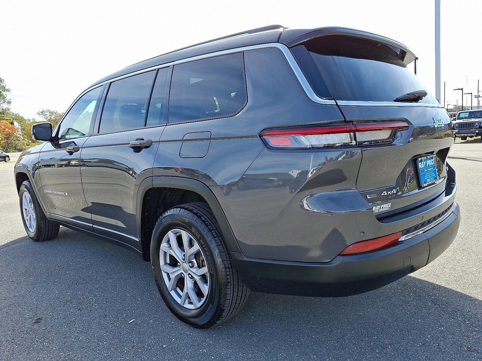 2021 Jeep Grand Cherokee Limited photo 4
