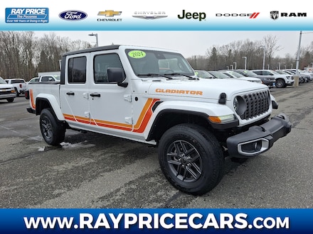 2024 Jeep Gladiator Sport Truck Crew Cab