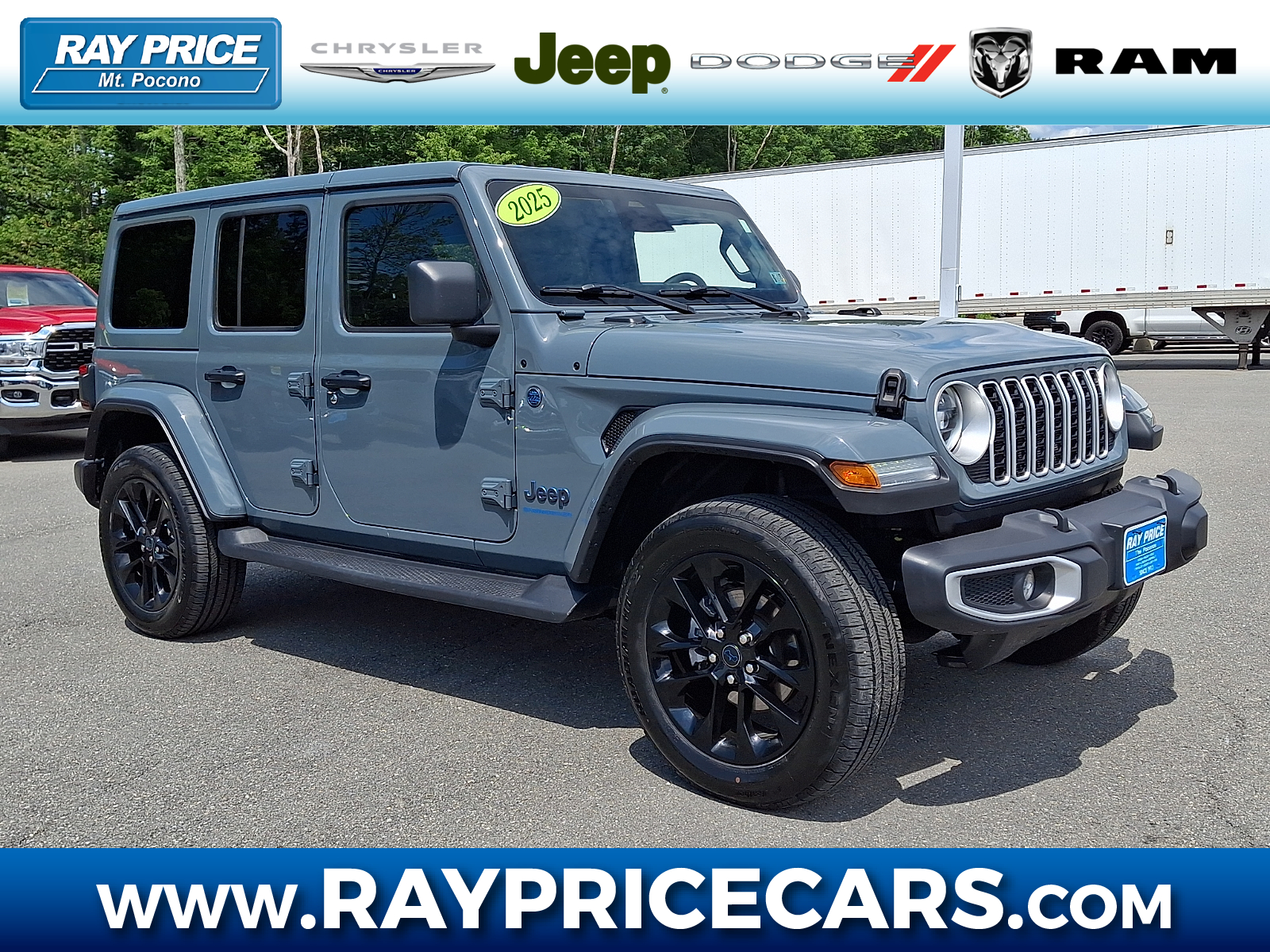 2025 Jeep Wrangler 4xe Sahara SUV