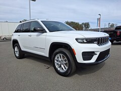 2025 Jeep Grand Cherokee Laredo X 4x4 Sport Utility