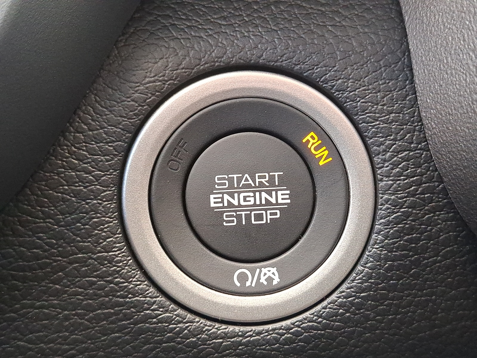 2026 RAM 2500 Laramie - Photo 17