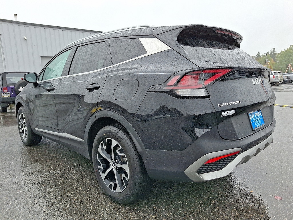 Used 2023 Kia Sportage EX SUV