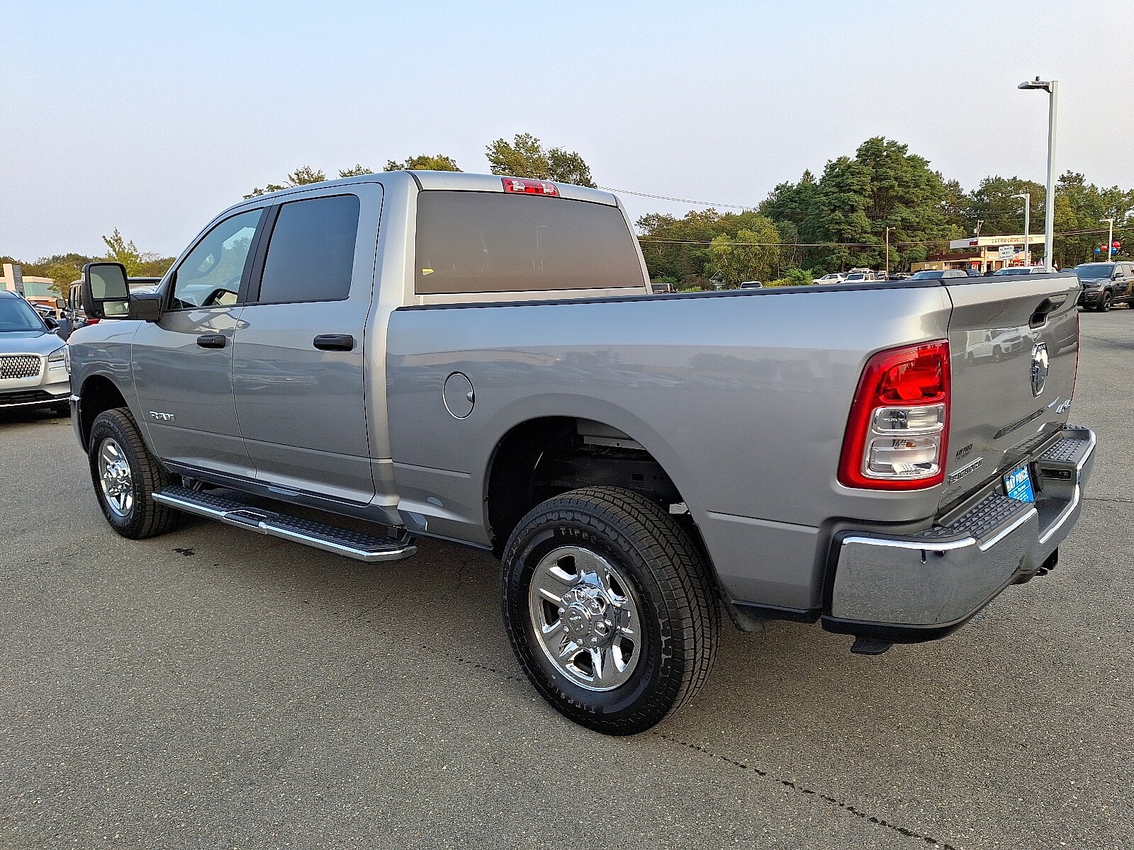 2024 Ram 2500 Big Horn photo 4