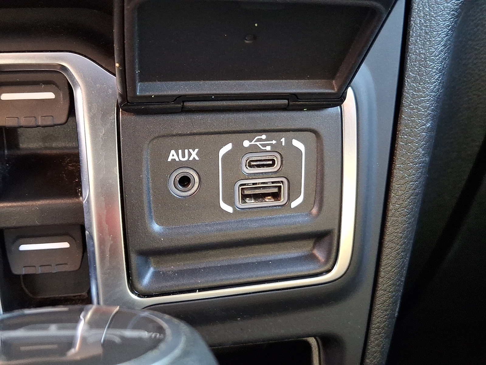 2025 Jeep Gladiator Sport - Photo 25