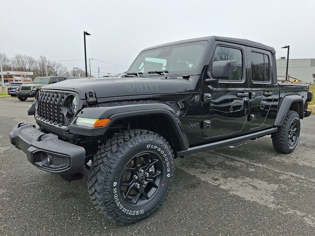 New 2026 Jeep Gladiator Willys 4x4 Pickup