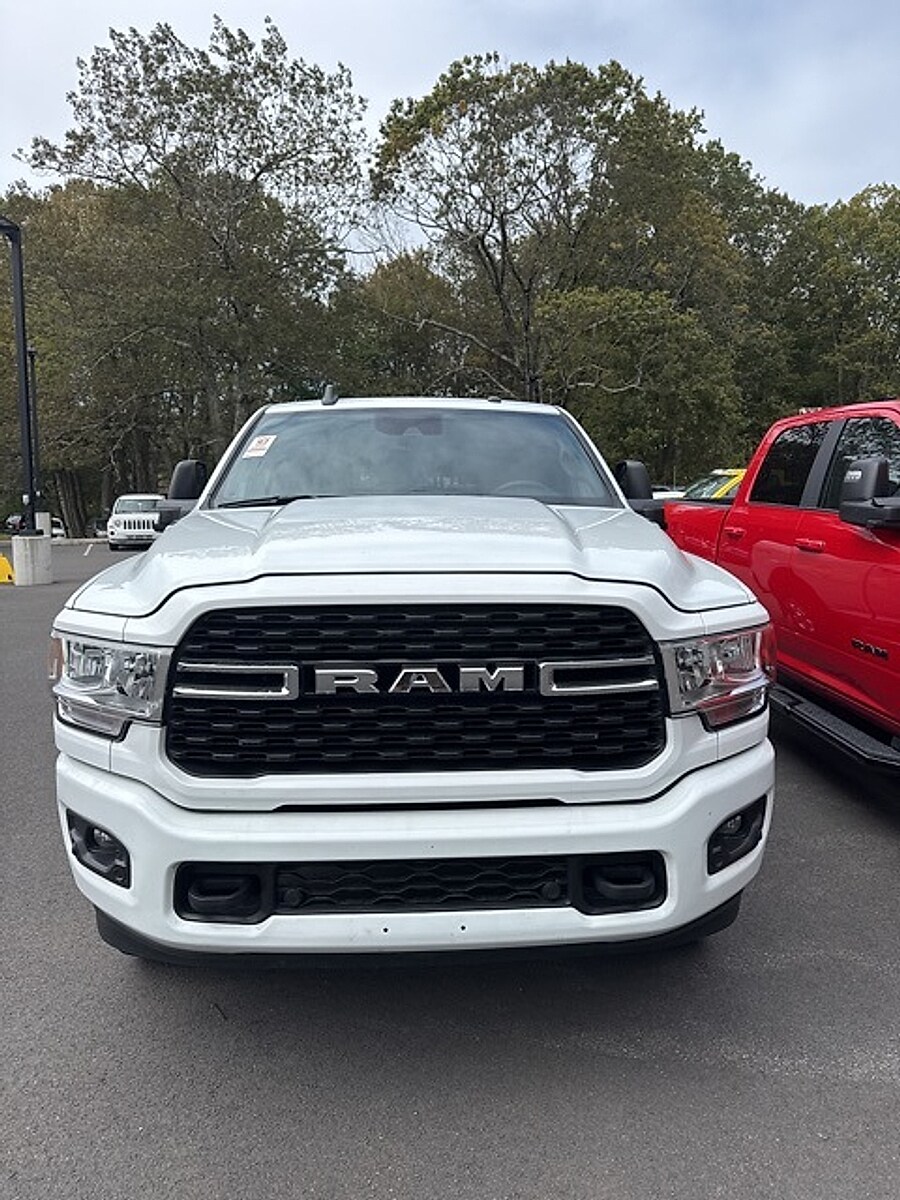 2024 Ram 2500 Big Horn photo 3