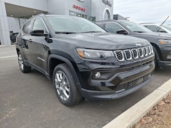2024 Jeep Compass Latitude Lux 4WD Sport Utility