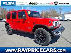 2025 Jeep Wrangler 4xe Sahara SUV