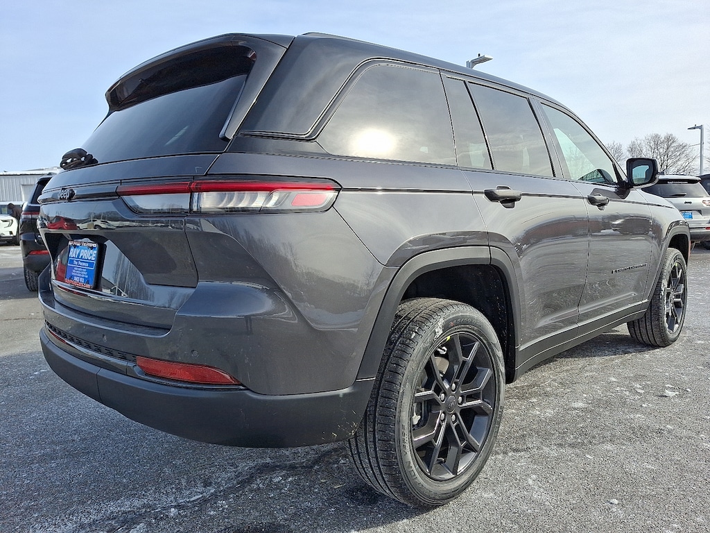New 2025 Jeep Grand Cherokee Limited 4x4 Sport Utility