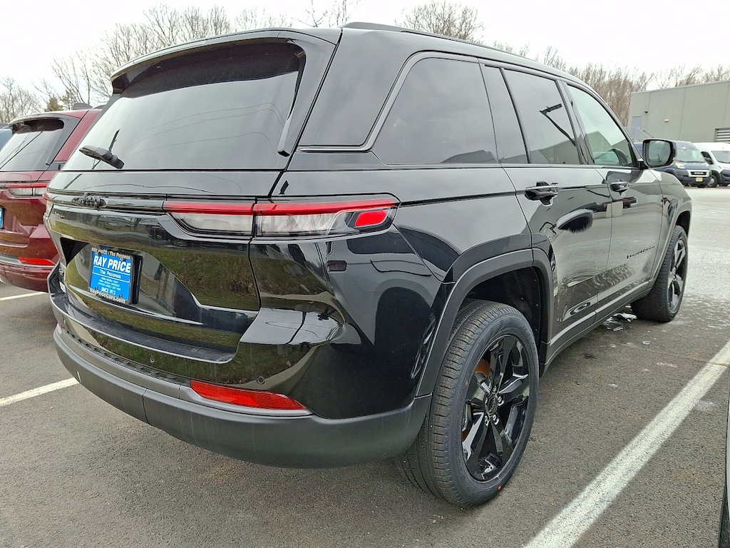 New 2026 Jeep Grand Cherokee Limited 4x4 Sport Utility