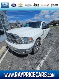 2018 Ram 1500 Big Horn Truck Crew Cab