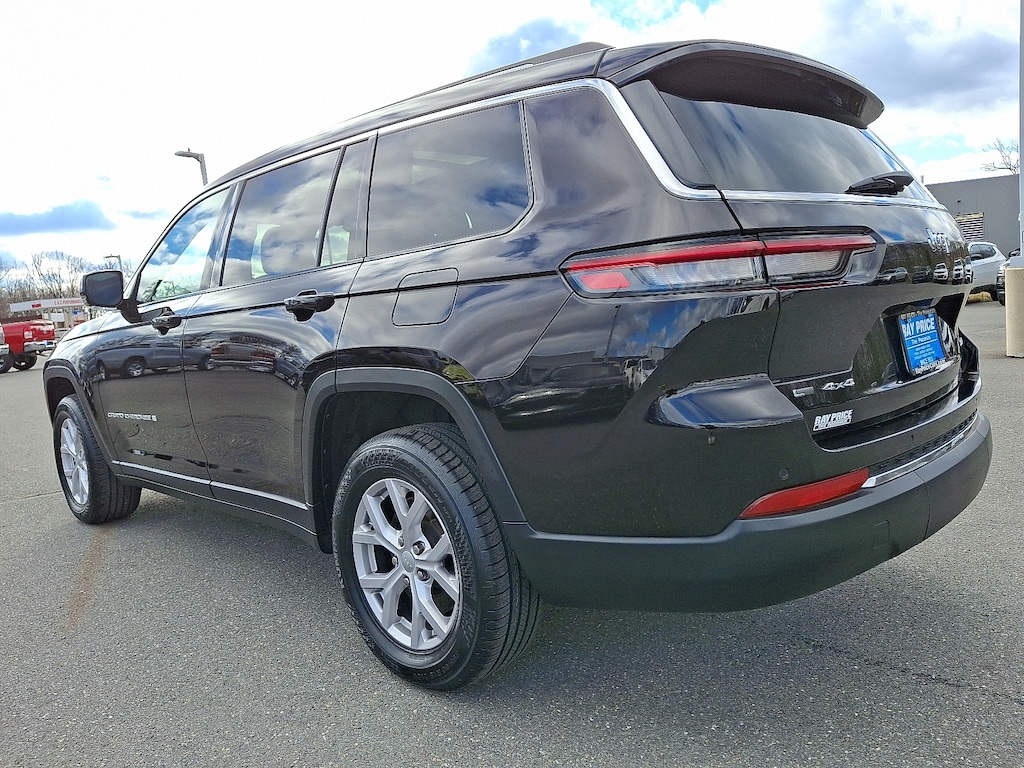 Used 2022 Jeep New Grand Cherokee Limited SUV