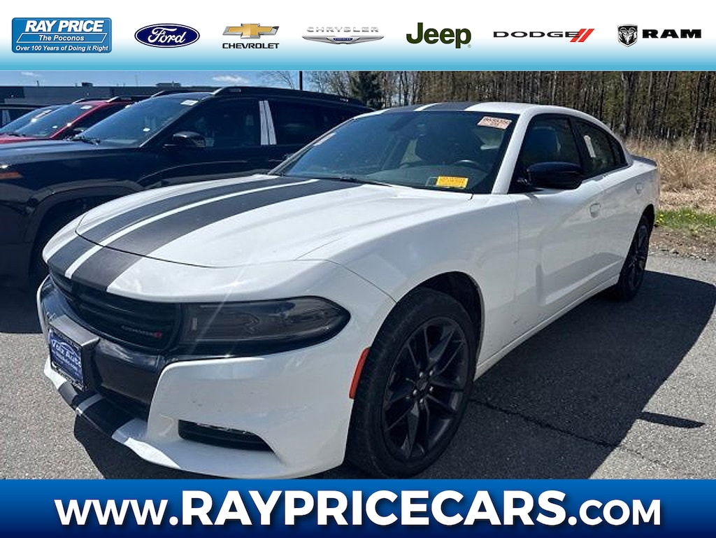 Used 2022 Dodge Charger SXT Sedan