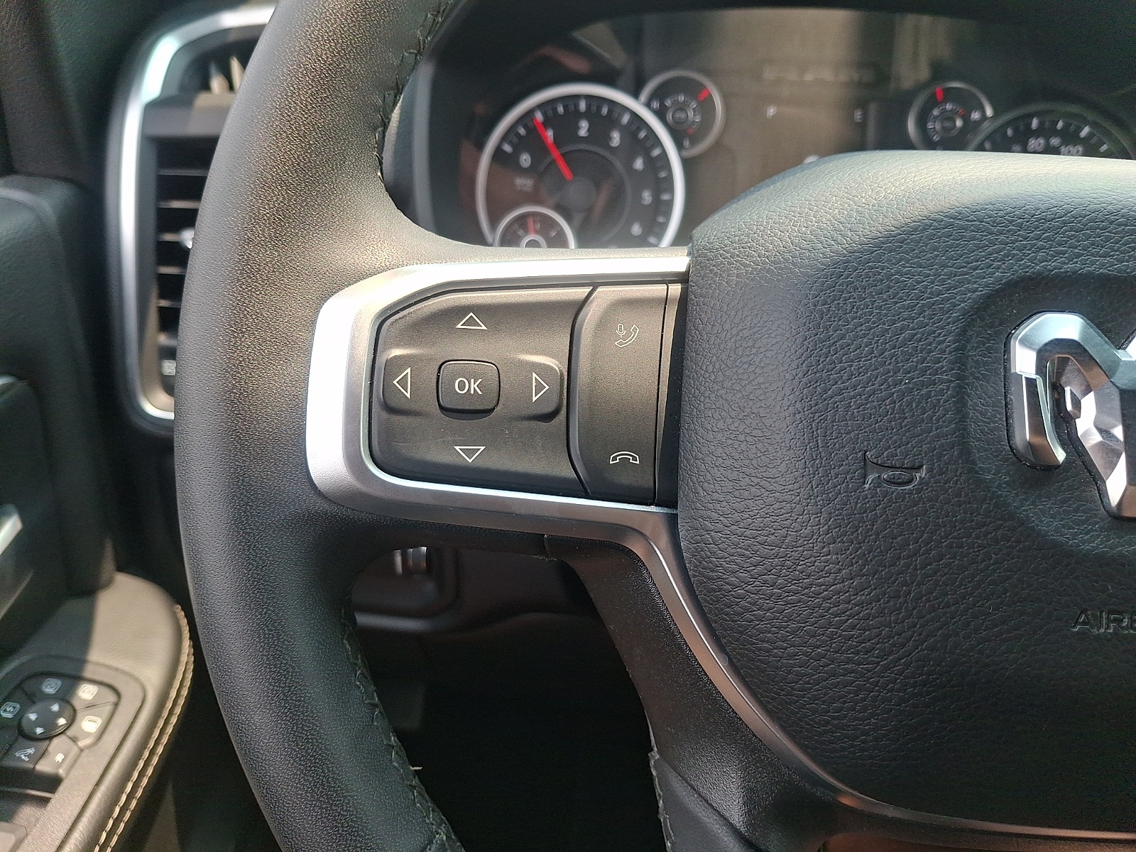 2025 RAM Ram 2500 Pickup Big Horn - Photo 21