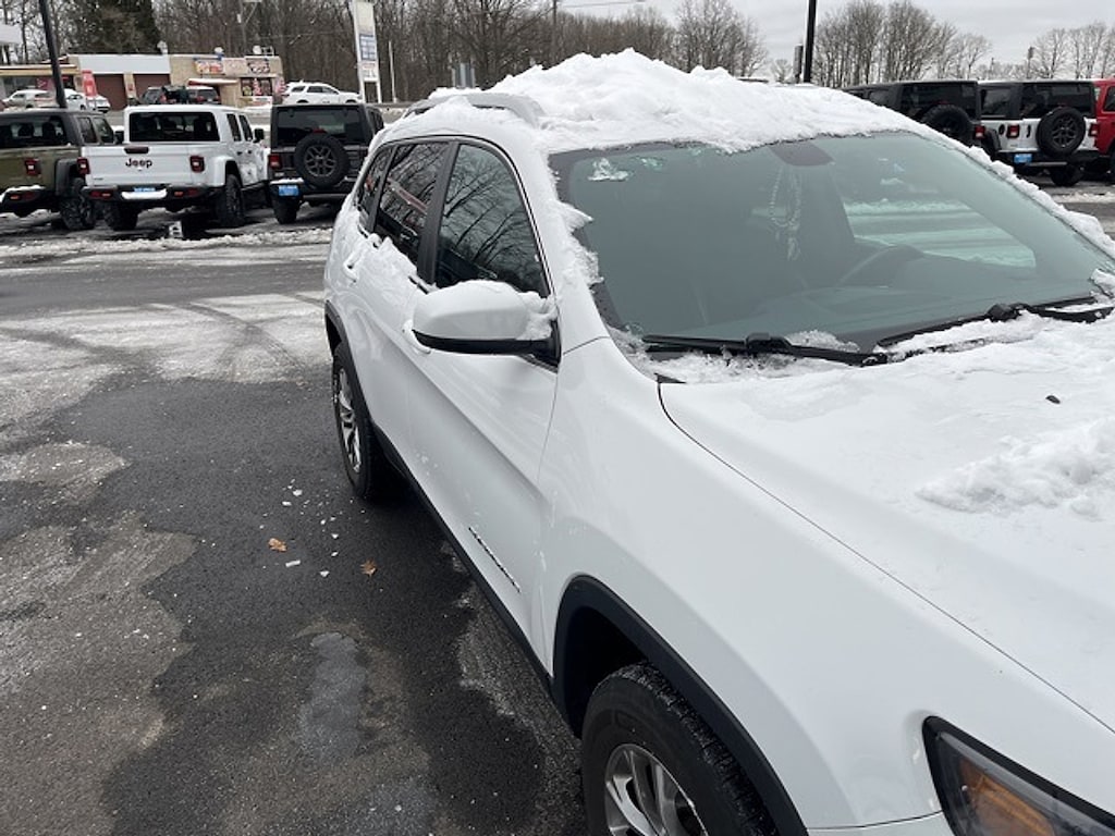 Used 2020 Jeep Cherokee Latitude Plus SUV