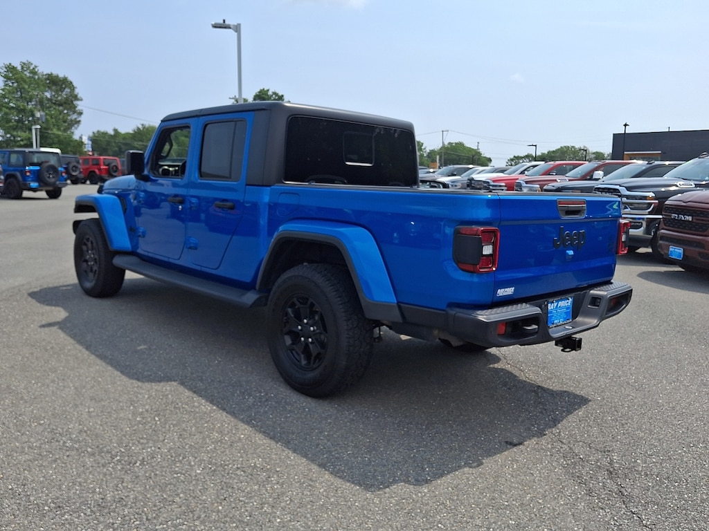 Used 2021 Jeep Gladiator Sport Truck Crew Cab