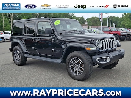 2025 Jeep Wrangler Sahara SUV