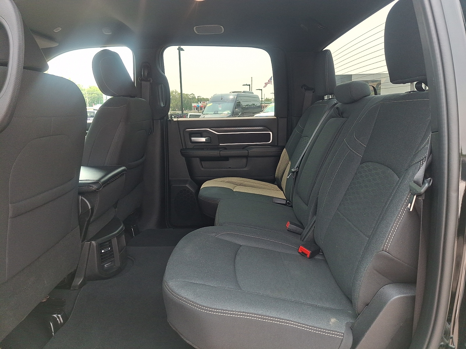 2025 RAM Ram 2500 Pickup Big Horn - Photo 10