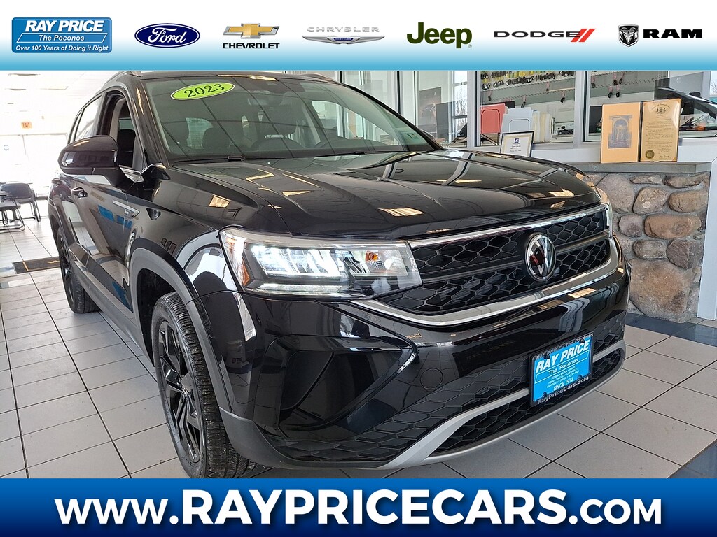 Used 2023 Volkswagen Taos 1.5T SE SUV