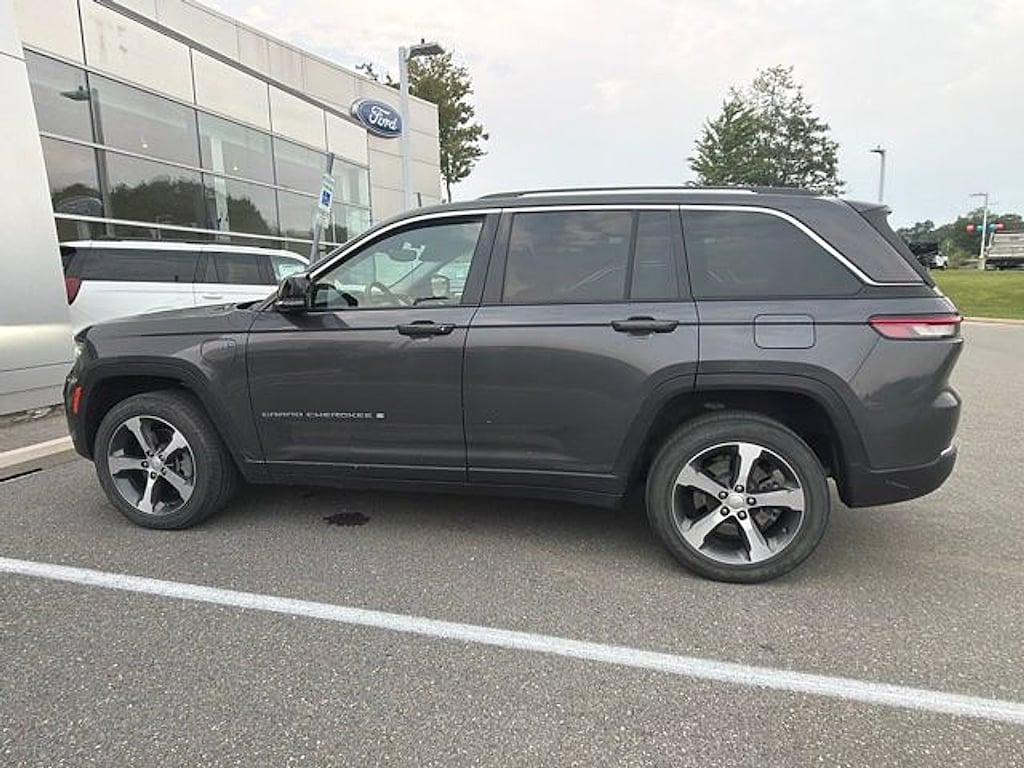 Used 2023 Jeep Grand Cherokee 4xe Base SUV