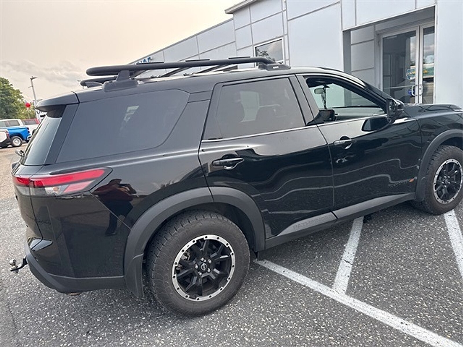 2024 Nissan Pathfinder Rock Creek photo 2