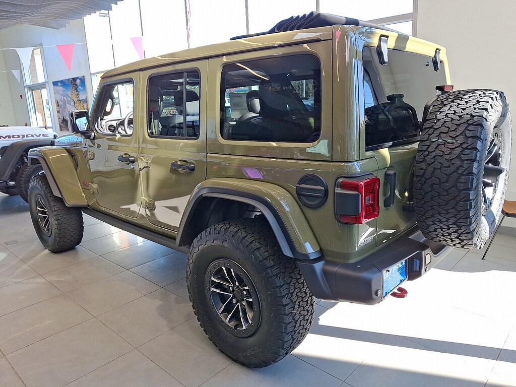 New 2026 Jeep Wrangler Rubicon X Sport Utility