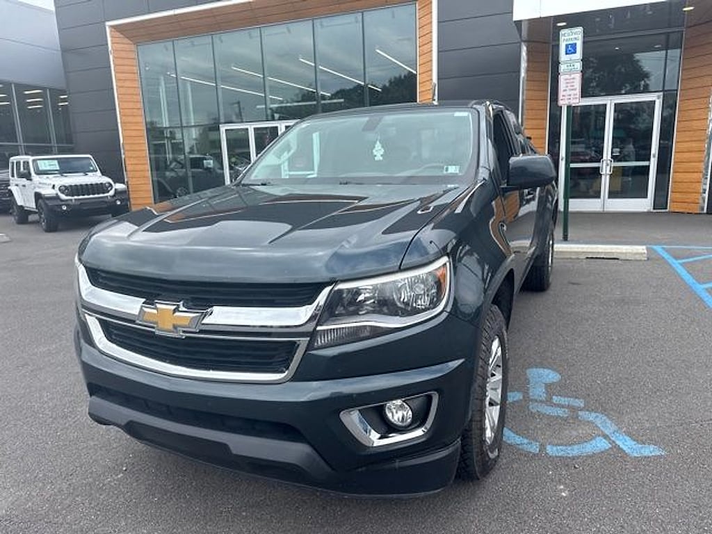 Used 2018 Chevrolet Colorado LT Truck Extended Cab