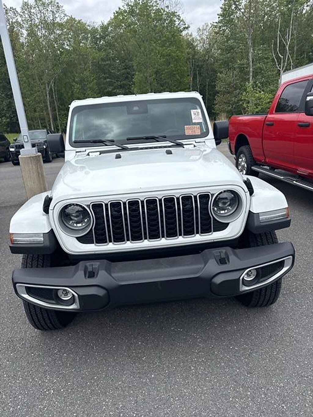 Used 2025 Jeep Wrangler Sahara SUV