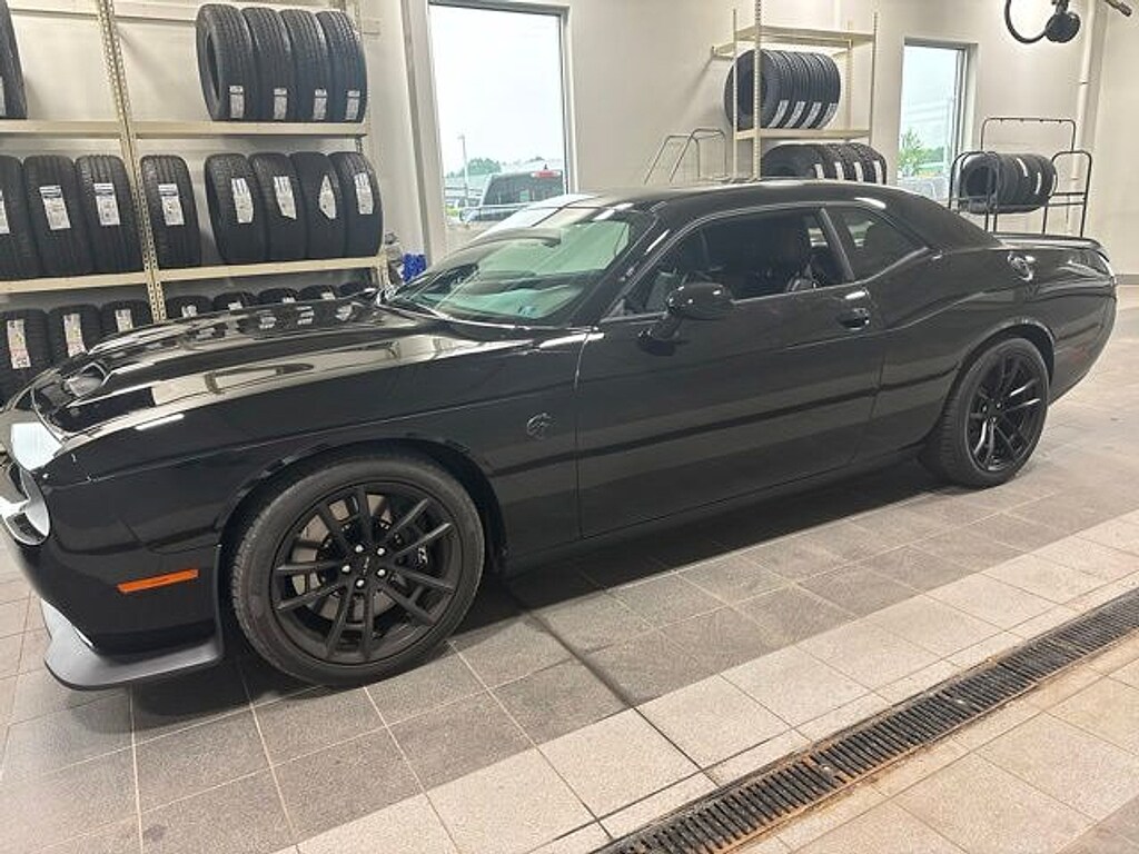 Used 2023 Dodge Challenger SRT Hellcat Coupe