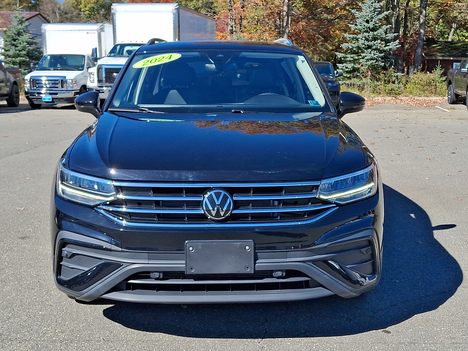 Used 2024 Volkswagen Tiguan 2.0T SE SUV