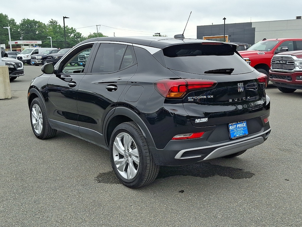 Used 2024 Buick Encore GX Preferred SUV