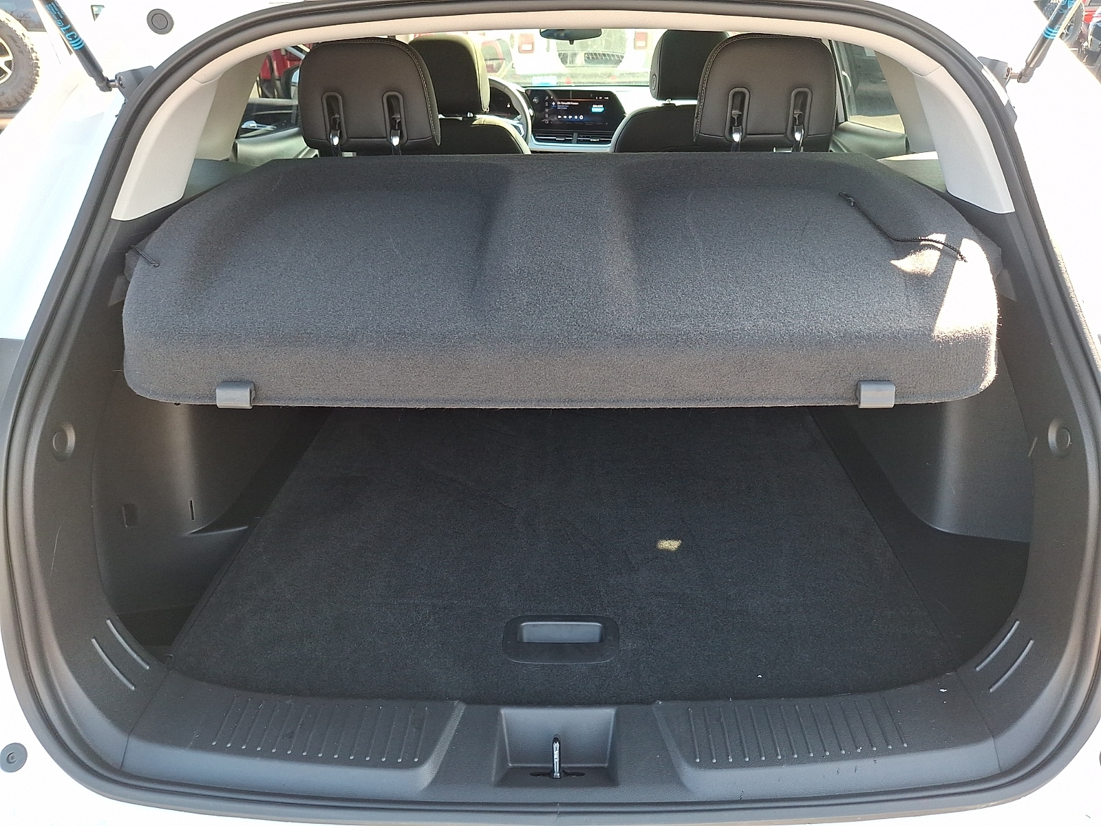 2024 Chevrolet Trax LT - Photo 28