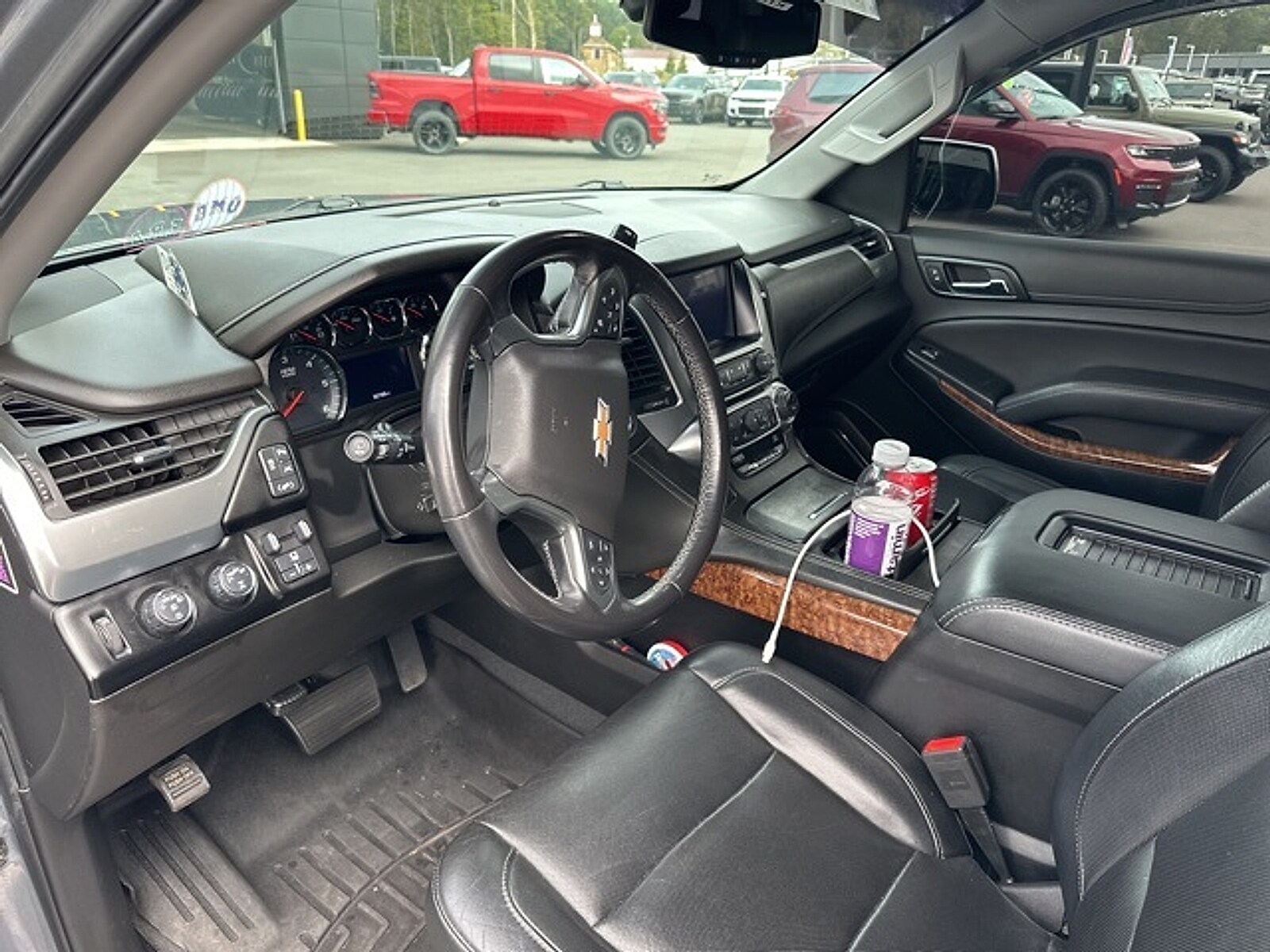 2019 Chevrolet Tahoe Premier photo 4