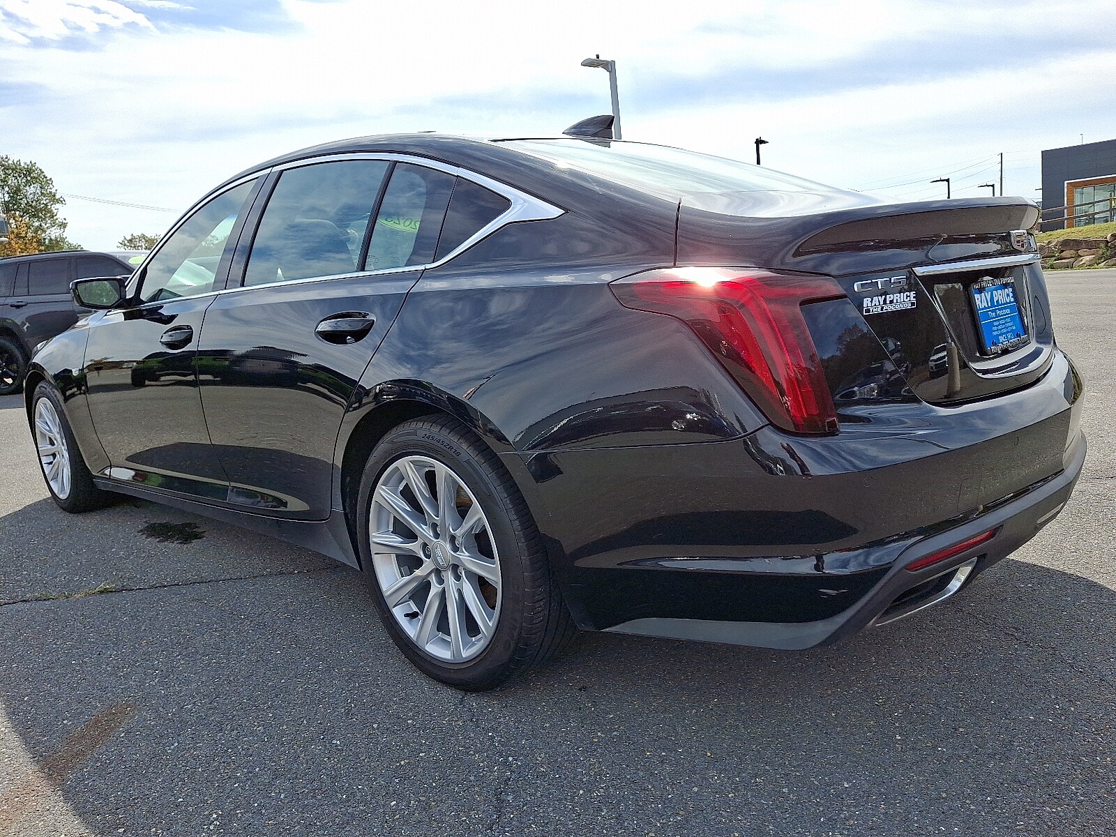 2023 Cadillac CT5 Luxury photo 4