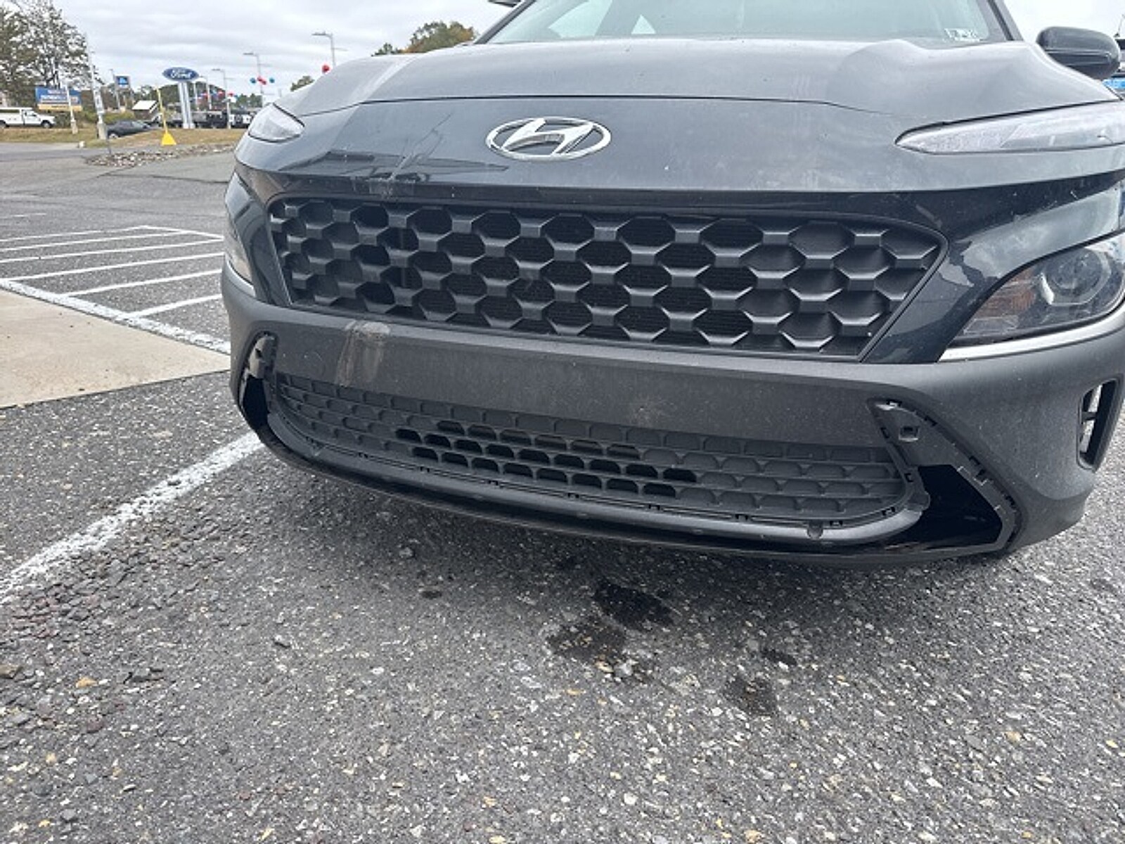 2022 Hyundai Kona SE photo 2