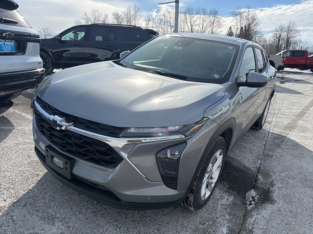 Used 2024 Chevrolet Trax LS SUV