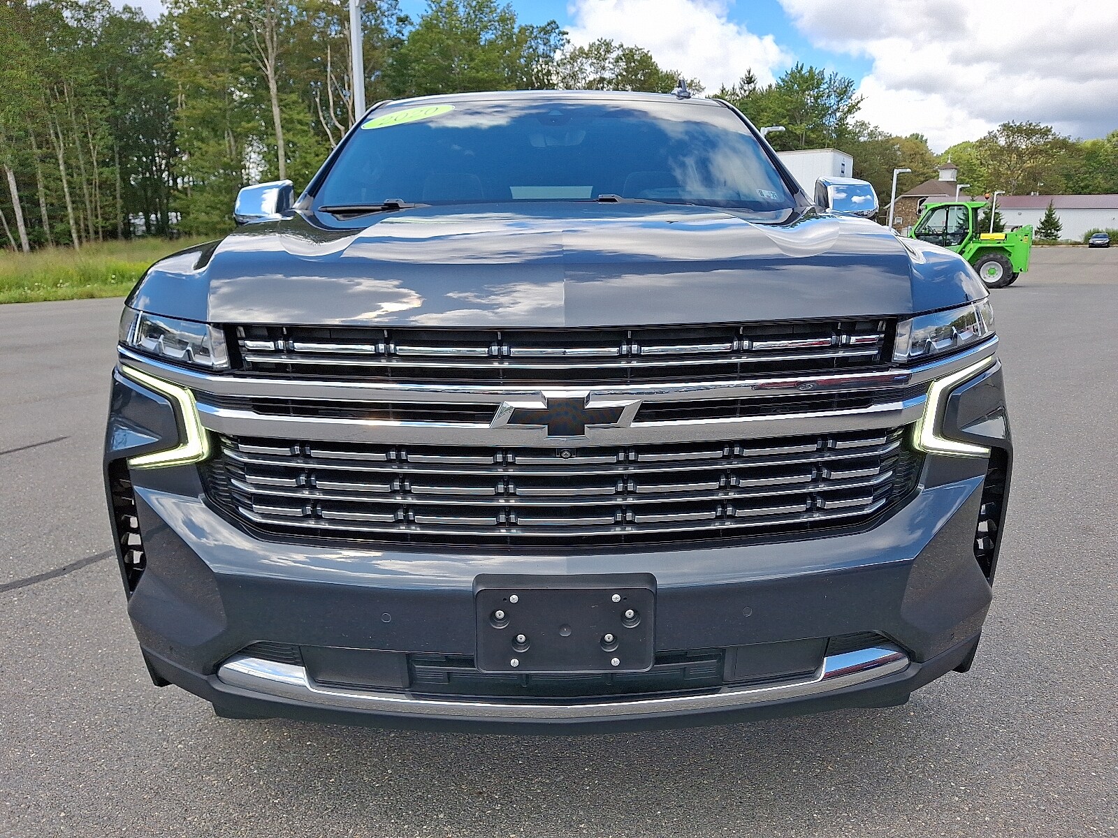 2021 Chevrolet Tahoe Premier photo 2