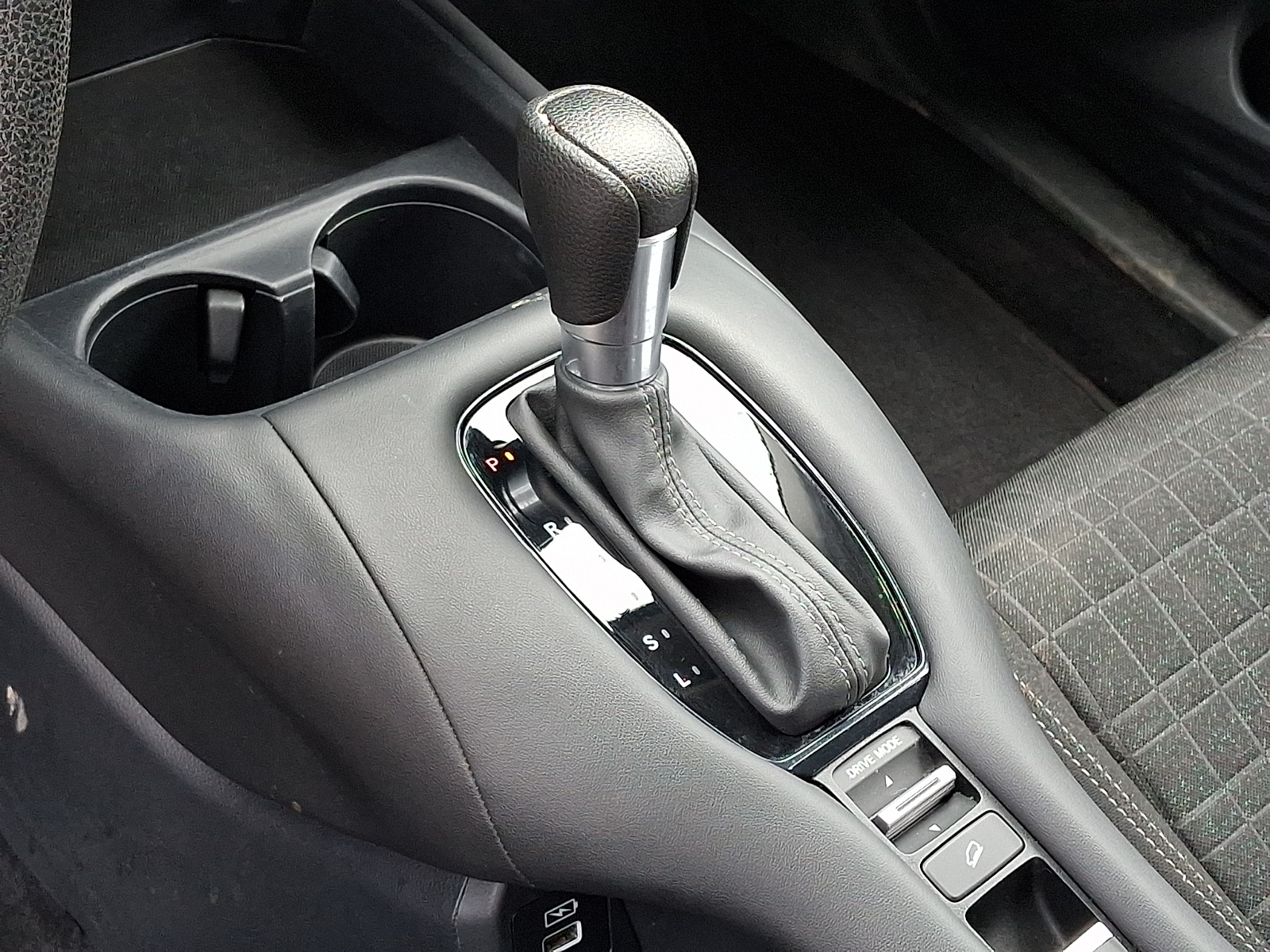 2023 Honda HR-V LX - Photo 14