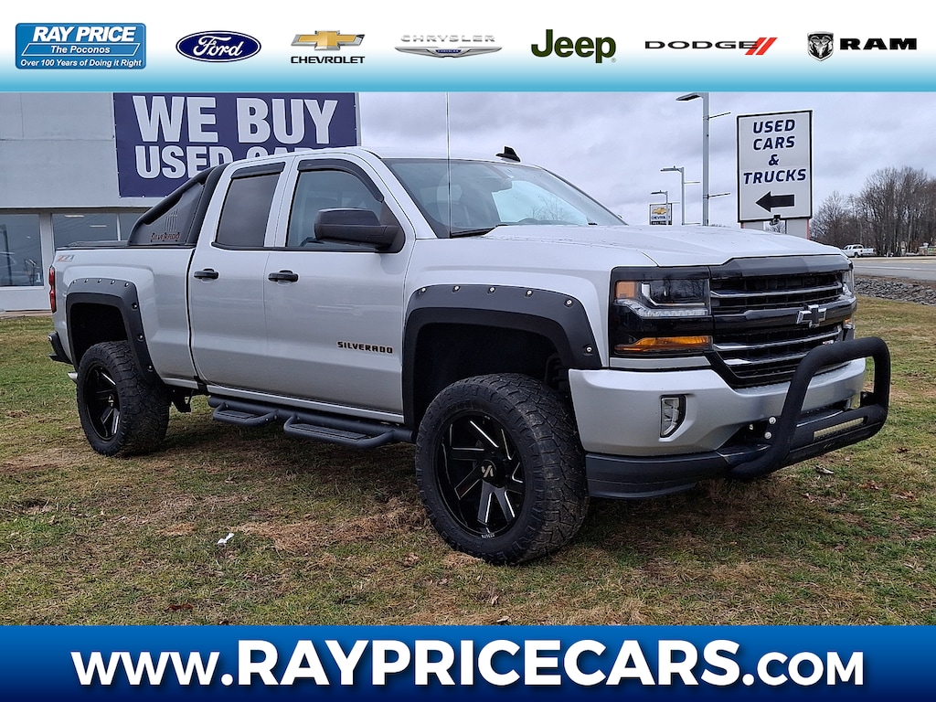 Used 2017 Chevrolet Silverado 1500 LT Truck