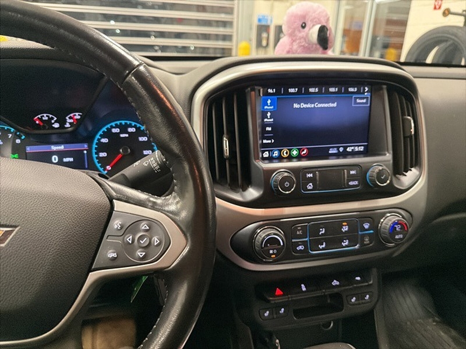 2019 Chevrolet Colorado LT photo 4