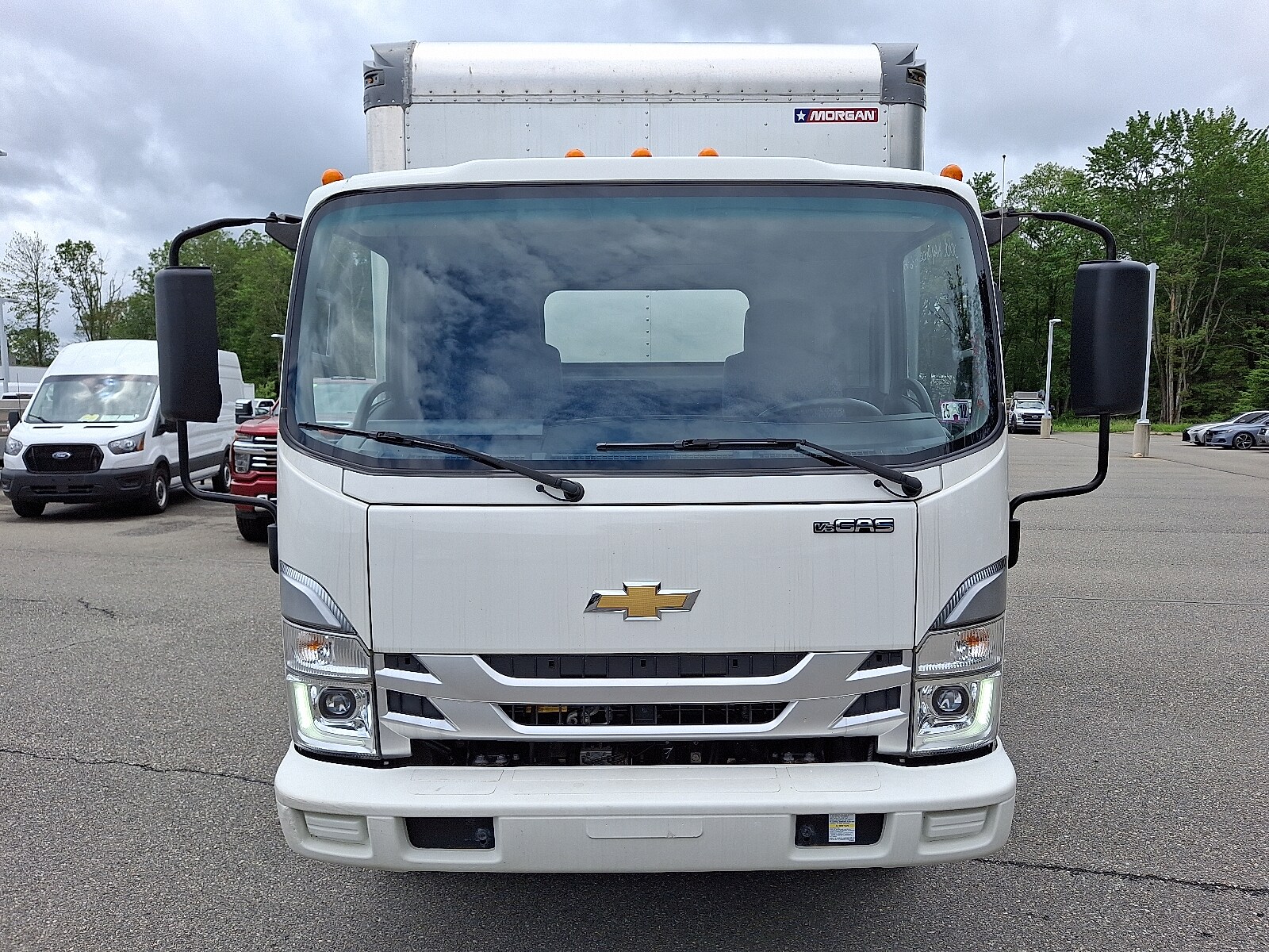 2023 Chevrolet Silverado 4500HD photo 2