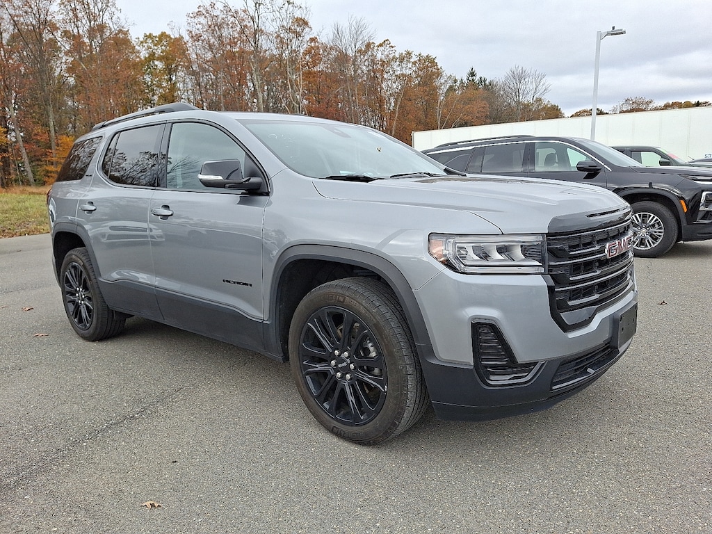Used 2023 GMC Acadia SLE SUV