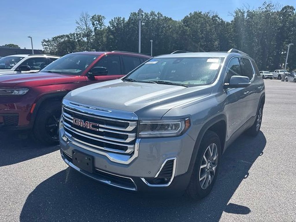 Used 2023 GMC Acadia SLT SUV